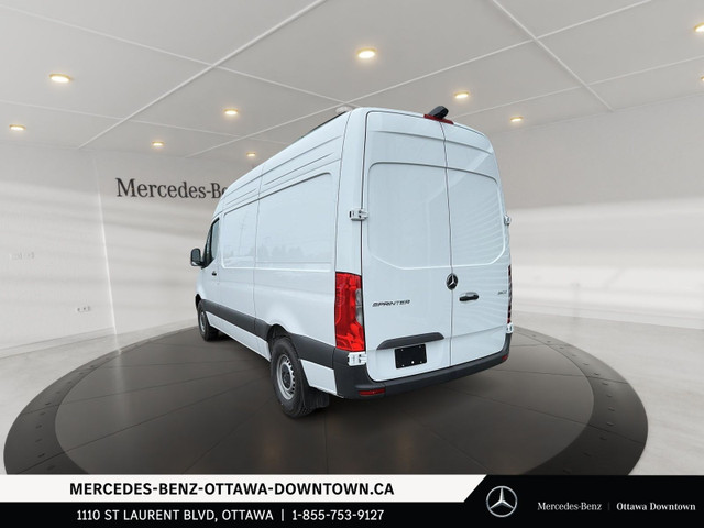 2024 Mercedes-Benz Sprinter 2500 144 Wheelbase High Roof RWD CAS in Cars & Trucks in Ottawa - Image 4