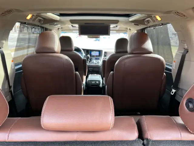 2017 Toyota Sienna XLE LIMITED AWD DUAL SUNROOF NAVI DVD BSM in Cars & Trucks in City of Toronto - Image 26