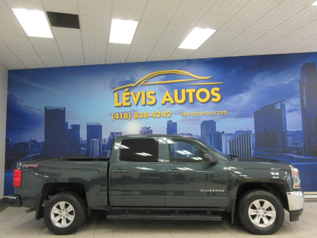 CHEVROLET SILVERADO 1500 2017 LT CREW-CAB V8 5.3L 4X4 127 200 KM in Cars & Trucks in Lévis