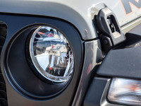 Engine: V6 Cylinder Engine 3.6L L/100Km City: 14.3 L/100Km Hwy: 10.7 Safety Equipment ABS And Drivel... (image 6)
