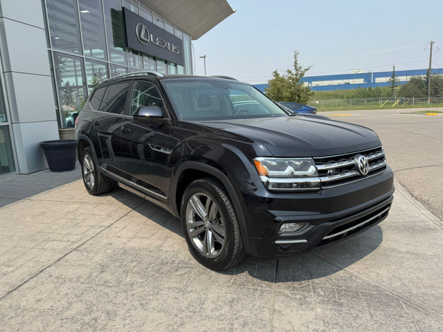 2019 Volkswagen Atlas 3.6 FSI Highline R-LINE / CAPTAINS SEAT... in Cars & Trucks in Calgary - Image 4