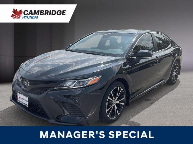 2018 Toyota Camry SE in Cars & Trucks in Cambridge