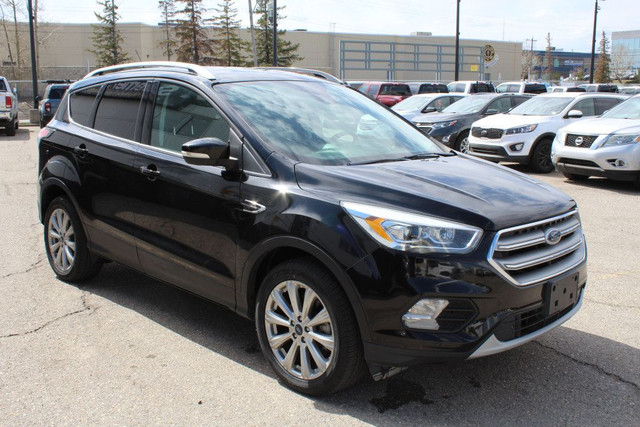 2017 Ford Escape 4WD TITANIUM/LTHR/PANO. ROOF/NAVI/B.CAMERA in Cars & Trucks in Calgary - Image 3