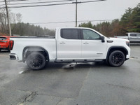 Engine: 5.3L 8cyl. L/100Km City: 0.0 L/100Km Hwy: 0.0 Safety Equipment Airbags, Dual-stage frontal a... (image 4)