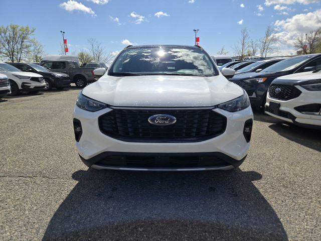 2025 Ford Escape PHEV | PREM PKG | PANO VISTA ROOF in Cars & Trucks in Calgary - Image 2