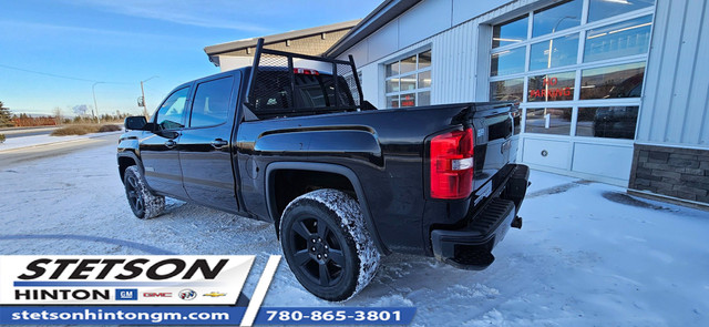 2017 GMC Sierra 1500 SLE in Cars & Trucks in St. Albert - Image 3