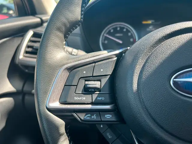 2023 Subaru Forester Touring | Toit Pano | Sièges Chauffant | Ca in Cars & Trucks in City of Montréal - Image 17