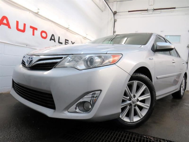 Toyota Camry Hybrid XLE HYBRID NAVI CAMERA TOIT MAGS BLUETOOTH 2 in Cars & Trucks in Laval / North Shore
