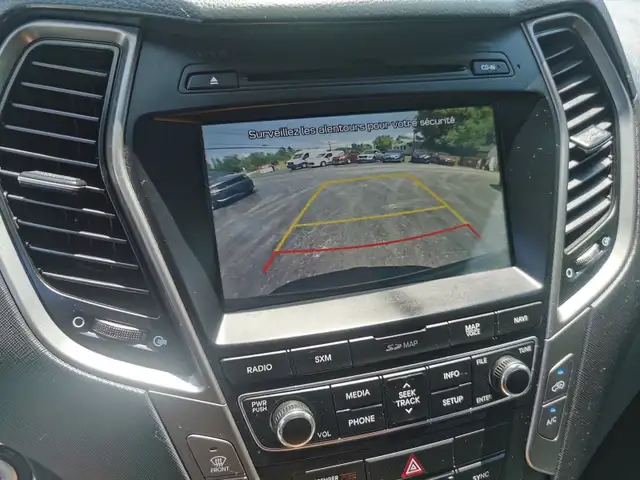 2018 Hyundai Santa Fe Sport 2.4 in Cars & Trucks in Belleville - Image 18