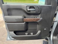 Remote Starter, Technology Package, Tow Package, 360 Camera, Head-up Display, Sunroof, Power Seats,... (image 8)