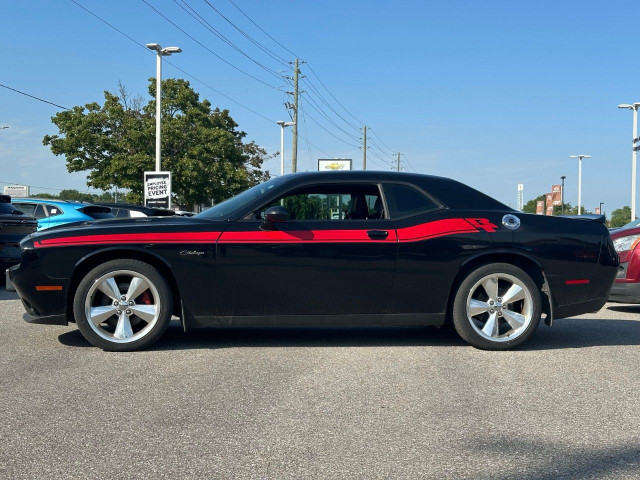 2016 Dodge Challenger in Cars & Trucks in City of Toronto - Image 2