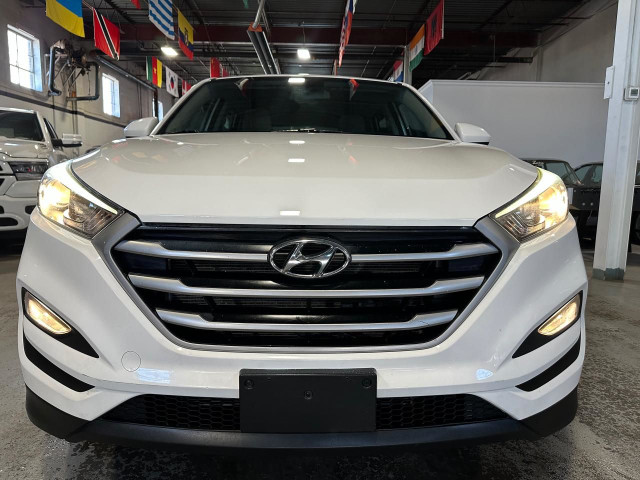 2017 Hyundai Tucson SE | NO ACCIDENTS | HEATED SEATS | 4X4 in Cars & Trucks in City of Toronto - Image 2