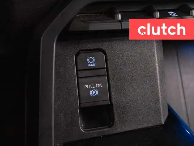 2023 Toyota Tundra SR CREWMAX 4WD w/ Apple CarPlay & Android Aut in Cars & Trucks in Ottawa - Image 37