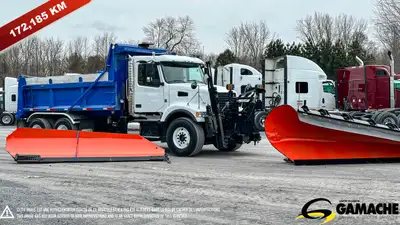 Heavy truck - # STOCK: C-36093 2012 VOLVO VHD DÉNEIGEUSE CAMION À NEIGE 2012 VOLVO VHD SNOW PLOW / P...