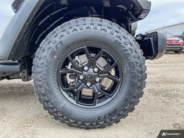 2024 Jeep Wrangler Sport | Heated Seats | Remote Start | Tow dans Autos et camions dans Grande Prairie - Image 12