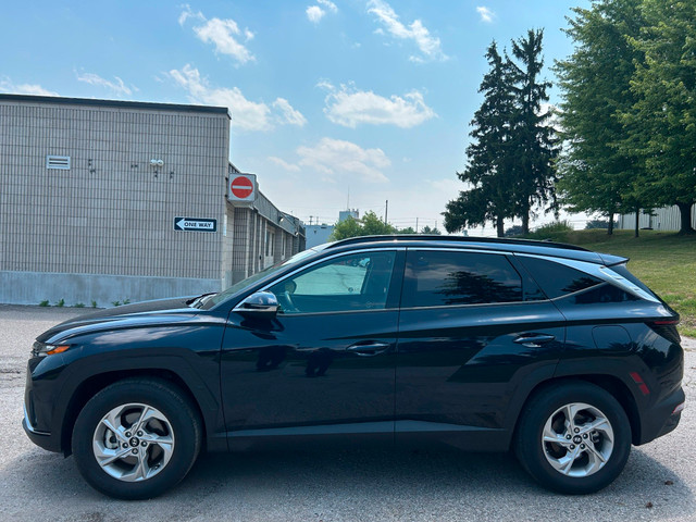 2022 Hyundai Tucson Preferred w/Trend Package LOW KMS| ONE OW... in Cars & Trucks in Markham / York Region - Image 2