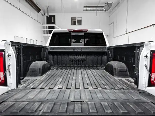 2024 GMC Sierra 1500 SLT | No Accidents | Remote Start | Leather in Cars & Trucks in Grande Prairie - Image 38