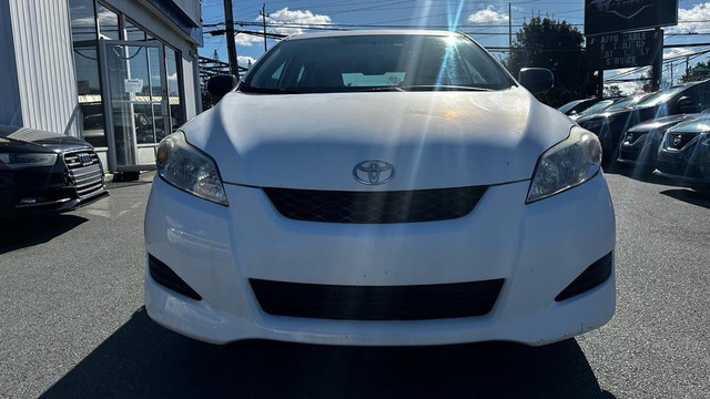 2012 Toyota Matrix |1.8L 4 Cylinders | No Accident in Cars & Trucks in Dartmouth - Image 2