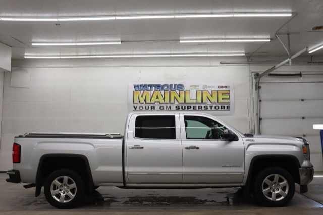 2014 GMC Sierra 1500 SLT in Cars & Trucks in Saskatoon