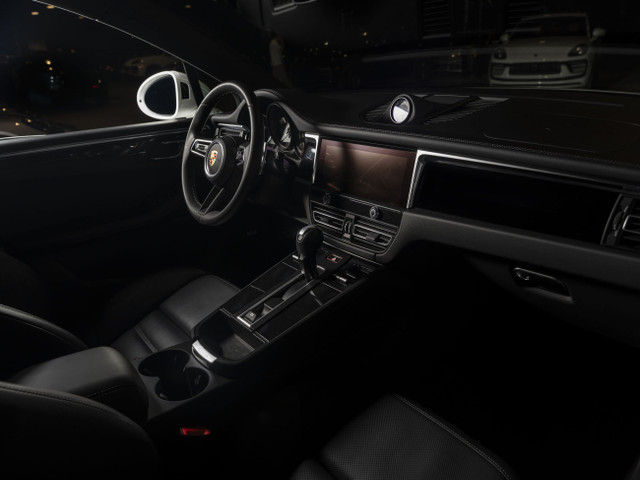 2024 Porsche Macan 2024 Macan S - Certifié Porsche Approved in Cars & Trucks in Québec City - Image 4