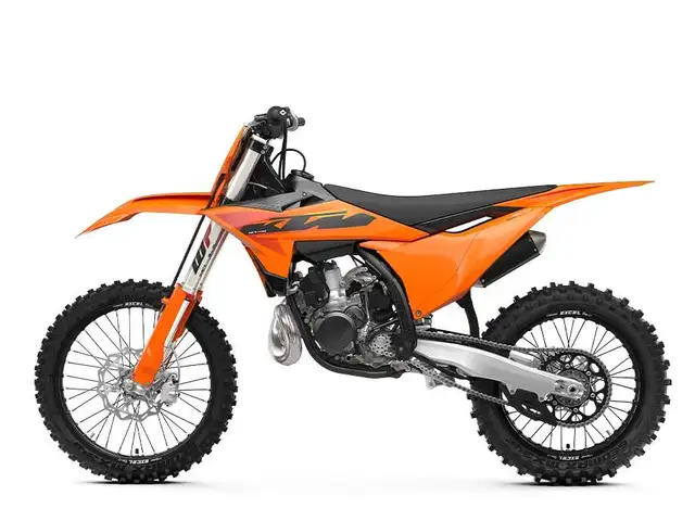 2025 KTM 300 SX in Dirt Bikes & Motocross in Granby - Image 4
