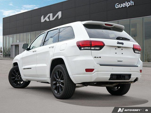 2022 Jeep Grand Cherokee WK ALTITUDE | Sunroof | Suede Seats in Cars & Trucks in Guelph - Image 3