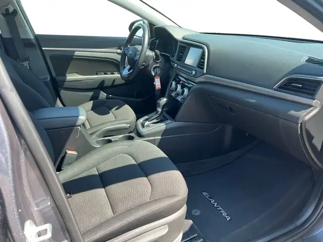 2019 Hyundai Elantra Preferred Auto in Cars & Trucks in Edmonton - Image 18