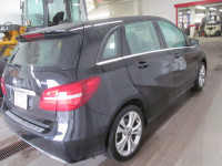 Engine: 4 Cylinder Engine 2.0L L/100Km City: 10.3 L/100Km Hwy: 7.8 Safety Equipment Electronic Stabi... (image 3)