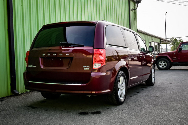 2018 Dodge Grand Caravan Crew Plus • HEATED LEATHER • POWER TAIL in Cars & Trucks in Kingston