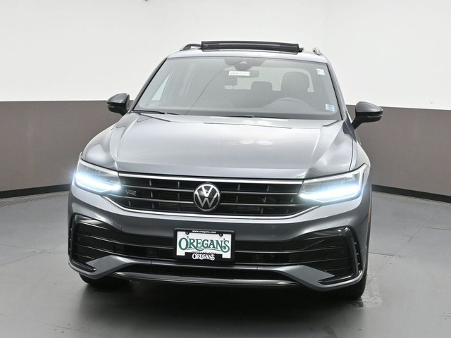 2024 Volkswagen Tiguan Comfortline R-Line Panoramic Roof | 19" B in Cars & Trucks in City of Halifax - Image 2