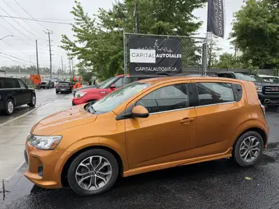 ONE OWNER This 2017 Chevrolet Sonic LT Auto 4dr Hatchback in vibrant orange is sure to turn heads! W...