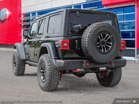 This Jeep Wrangler has a durable Regular Unleaded V-6 3.6 L/220 engine powering this Automatic trans... (image 5)