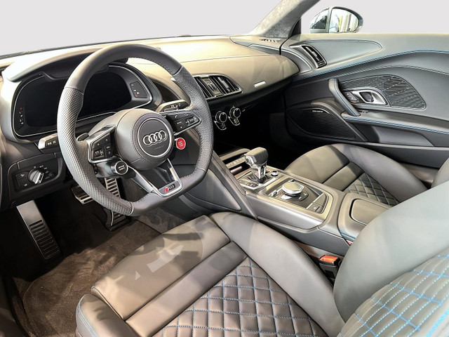2023 Audi R8 5.2 V10 Performance RWD 7 sp S tronic coupe Only 1, in Cars & Trucks in Calgary - Image 4
