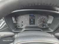 AUCUN DOSSIER DE DOMMAGE Ce Corolla Cross est équipé de : Volant chauffant, Bluetooth, Cruise, PRISE... (image 9)