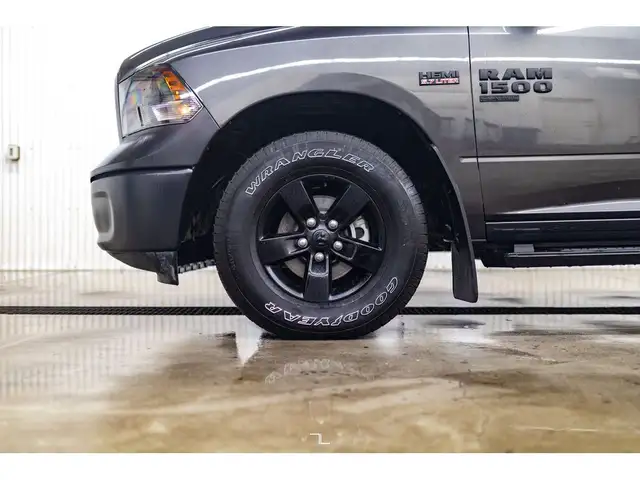 2023 Ram 1500 Classic 4x4 Crew Cab Tradesman BCam in Cars & Trucks in Grande Prairie - Image 25