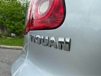 ALL WHEEL DRIVE / LEATHER INTERIOR / PANORAMIC SUN ROOF / HEATED SEATS / BACK UP CAMERA / TWO KEYS A... (image 6)