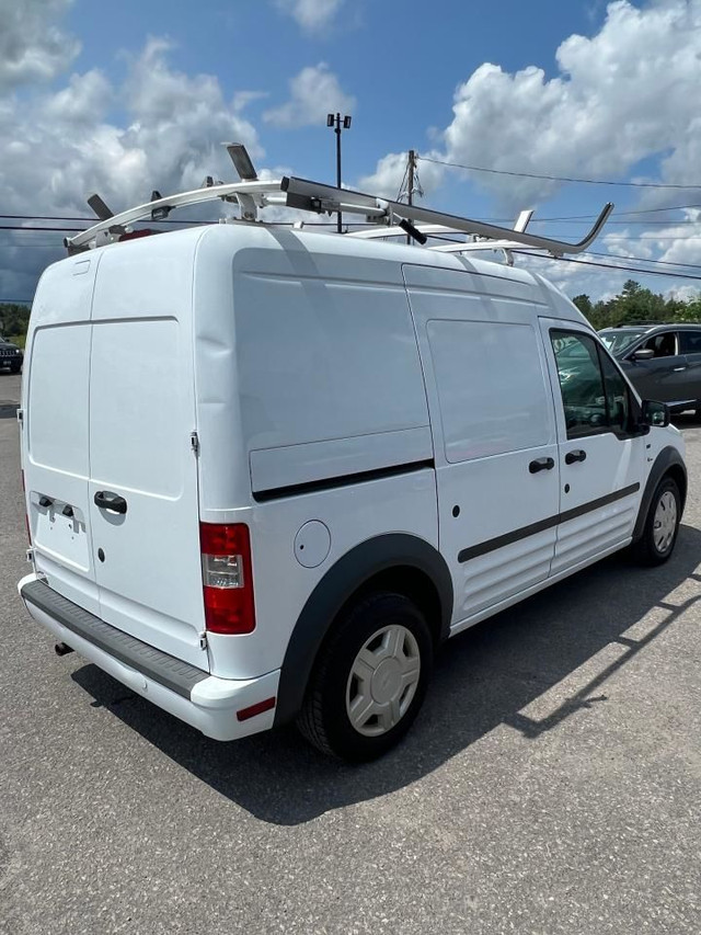  2010 Ford Transit Connect 114.6" w/o rear door glass in Cars & Trucks in Ottawa - Image 4