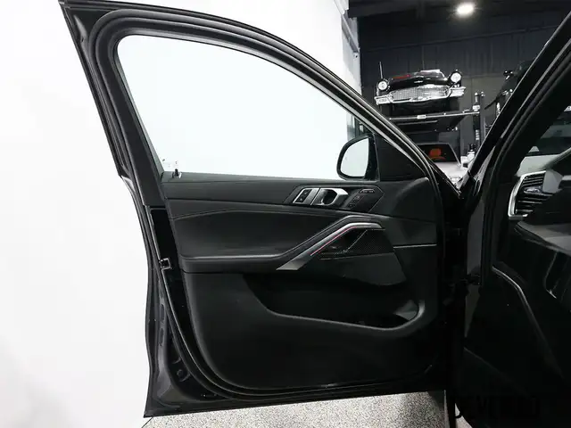 2022 BMW X6 Advanced Driver Assistance Package & Black Pack in Cars & Trucks in Laval / North Shore - Image 13