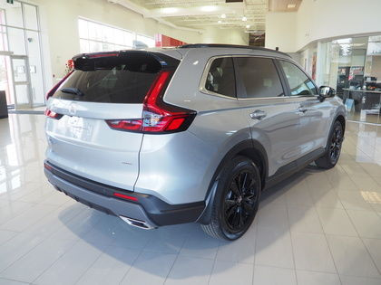 2025 Honda CR-V Hybrid Touring AWD in Cars & Trucks in Edmonton - Image 2