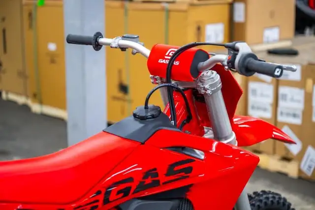 2025 GASGAS MC 250F in Dirt Bikes & Motocross in Longueuil / South Shore - Image 5