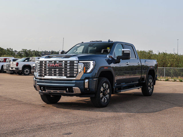 2025 GMC Sierra 3500HD Denali in Cars & Trucks in Strathcona County - Image 4