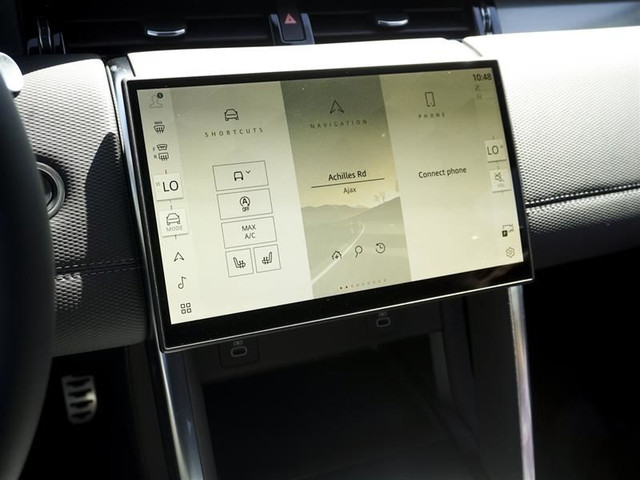 2024 Land Rover Discovery Sport P250 Dynamic SE in Cars & Trucks in Oshawa / Durham Region - Image 4