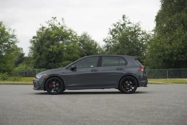 2024 Volkswagen Golf GTI dans Autos et camions dans Delta/Surrey/Langley - Image 19