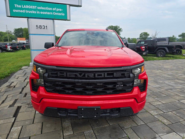 2022 Chevrolet Silverado 1500 in Cars & Trucks in Ottawa - Image 2