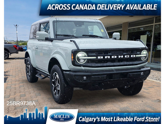 2023 Ford Bronco OUTER BANKS 2-DOOR | HIGH/LUX PACKAGE - 6000 KM in Cars & Trucks in Calgary