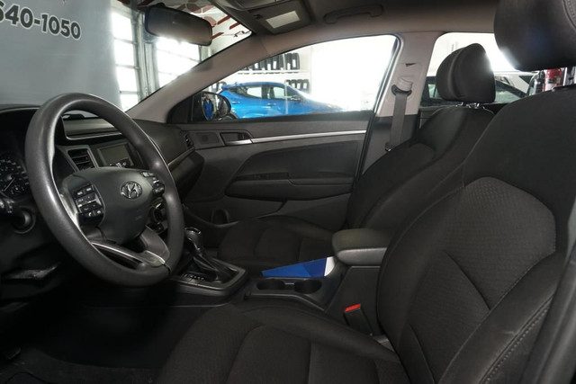 2019 Hyundai Elantra AUTO A/C SIEGE CHAUFF BLUETOOTH CAM DE RECU in Cars & Trucks in City of Montréal - Image 4