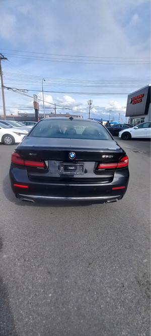 2021 BMW 5 Series 530i