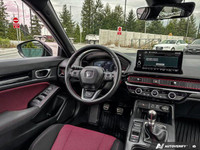 This Honda Civic Si Sedan delivers a Intercooled Turbo Premium Unleaded I-4 1.5 L/91 engine powering... (image 8)
