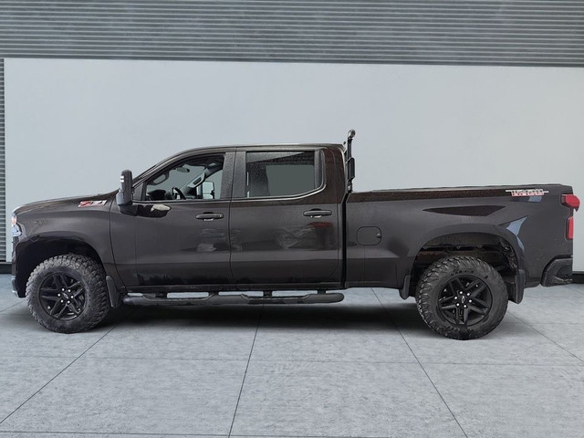 2019 Chevrolet Silverado 1500 Custom Trail Boss Z71 4x4 6 Passag in Cars & Trucks in Laval / North Shore - Image 3