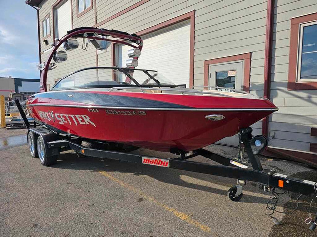  2008 Malibu WAKESETTER 21 VLX in Powerboats & Motorboats in Calgary - Image 4